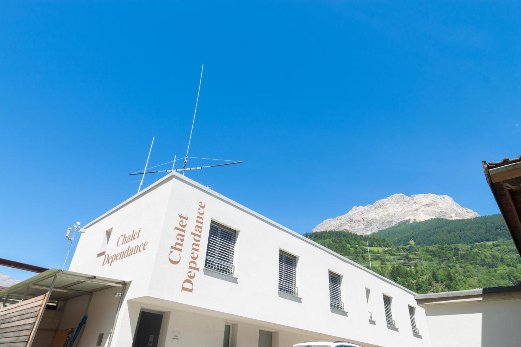Ristorante Pensione Chalet Stazione Поск'яво Екстер'єр фото