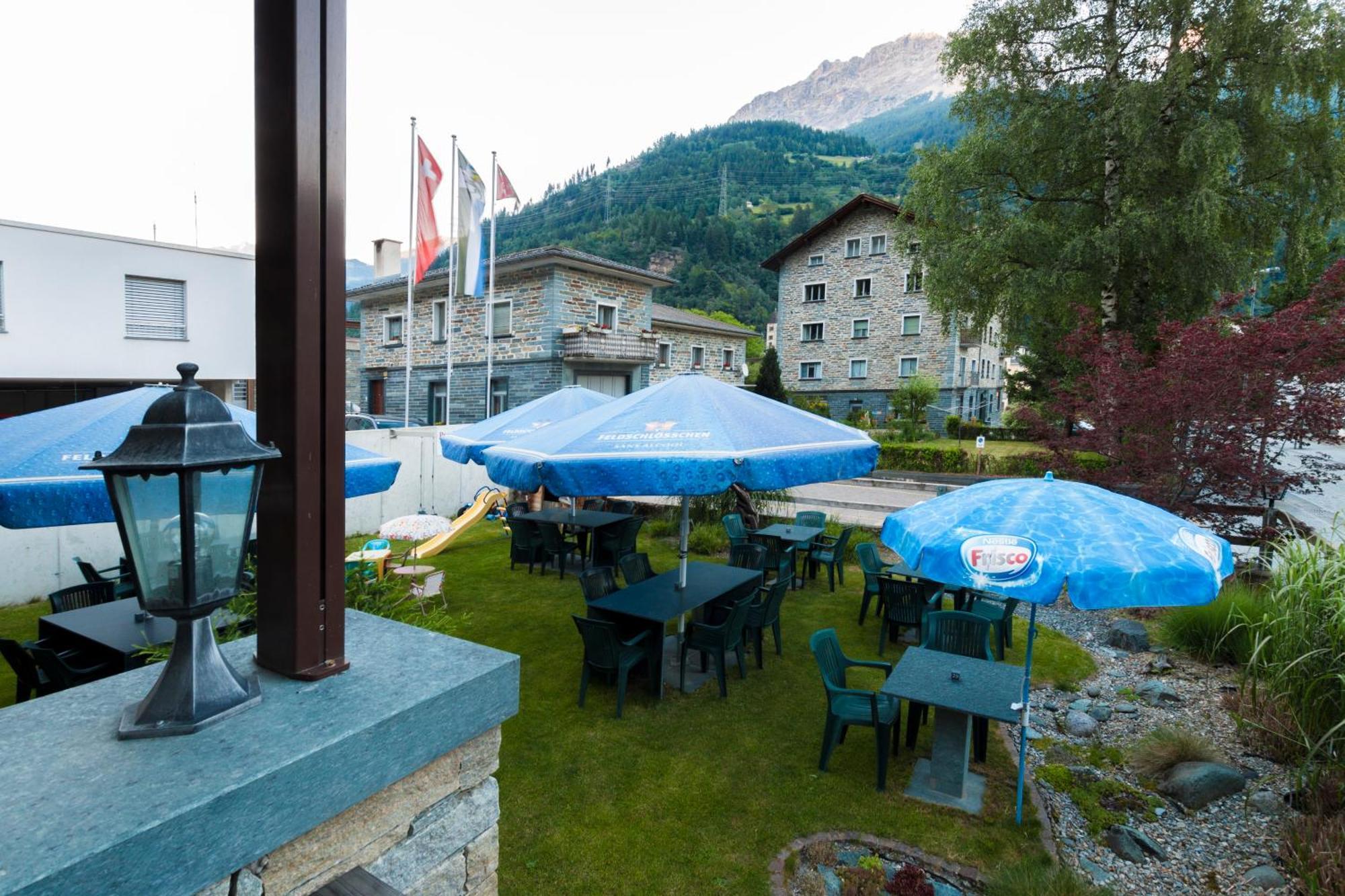 Ristorante Pensione Chalet Stazione Поск'яво Екстер'єр фото